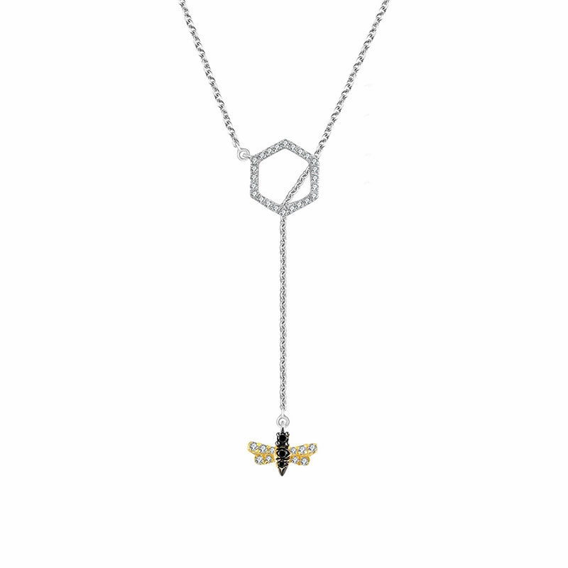 18k Gold Bee Shape Adjustable Diamond Necklace