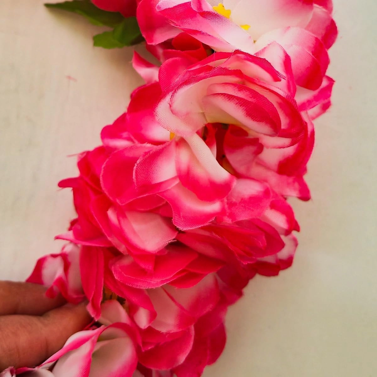 1PCS Luxury Necklaces Hawaiian Leis Tropical Flower Lei Graduation Hawaiian Lei Summer Beach Garland Thick Hawaii Luau Party Favors Decor Holiday Wedding Birthday Party Supplies (13,Hawaiian Leis)