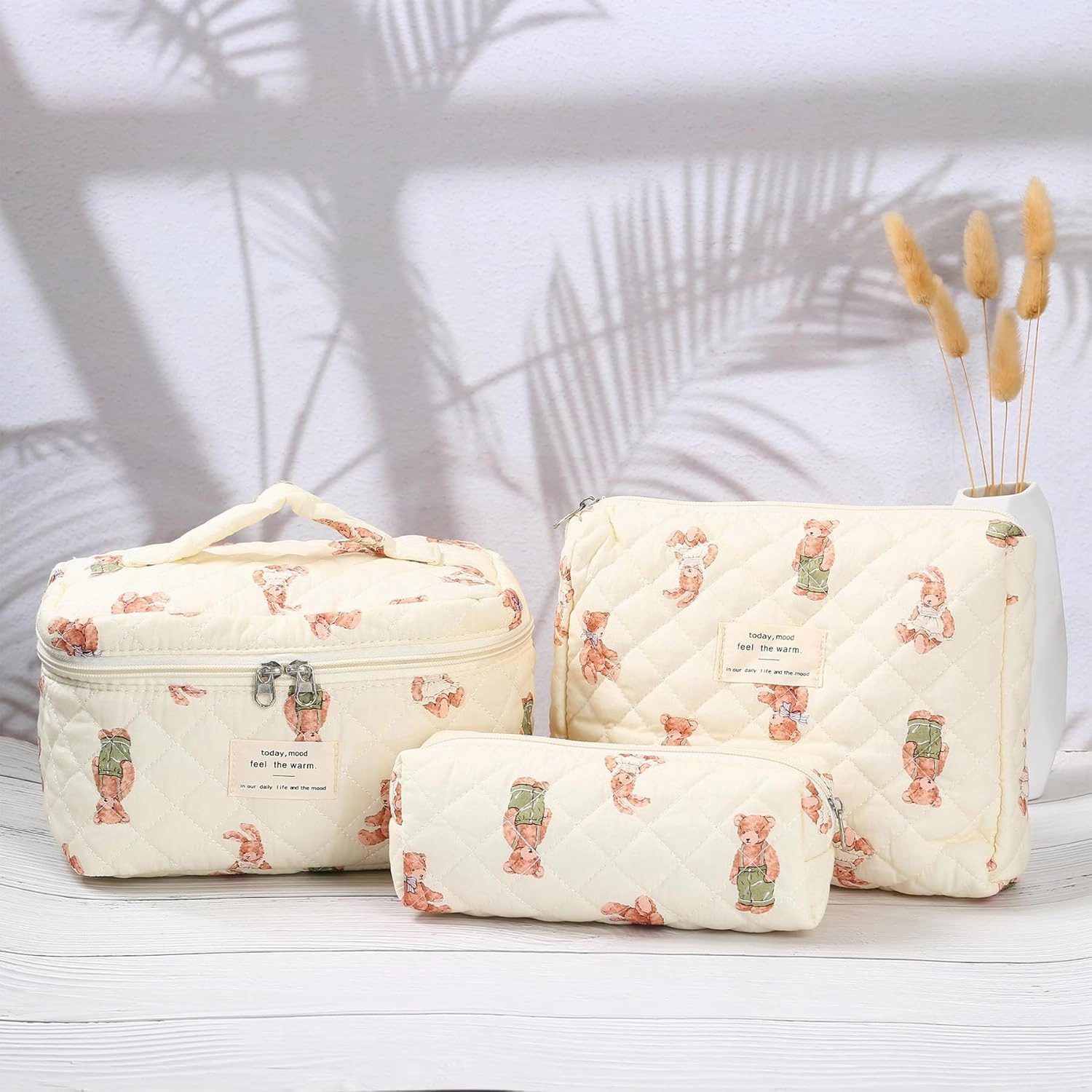 3Pcs Quilted Makeup Bag - Cotton Large Floral Makeup Bag, Travel Cosmetic Bag Cute Flower Aesthetic Floral Toiletry Organizer Bag Set for Women (02White-Bear)