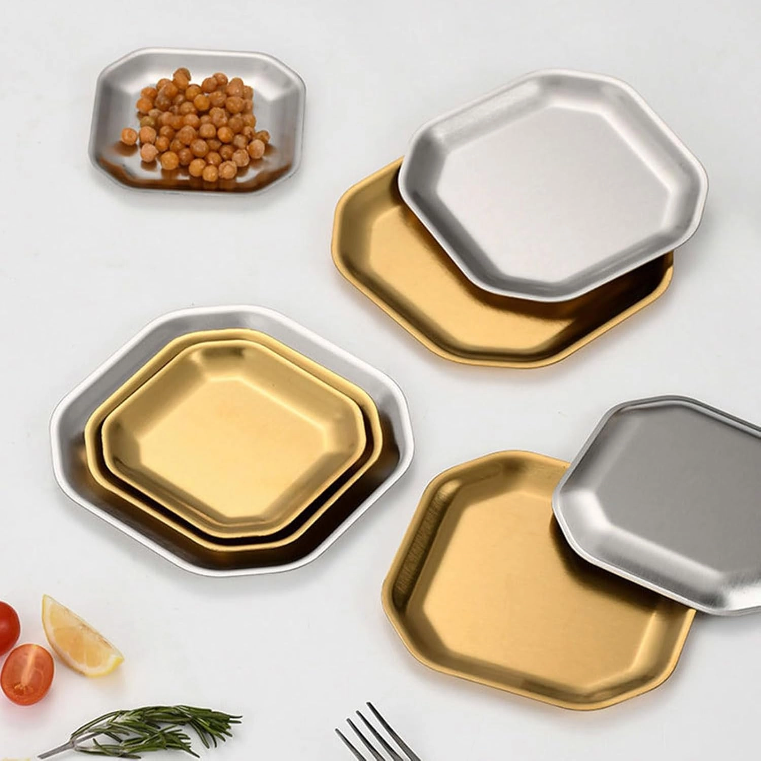 4pcs Efficient Gold/Silver Stainless Steel Plates Sturdy And Stackable Dishes For Camping Picnics And Family Meals