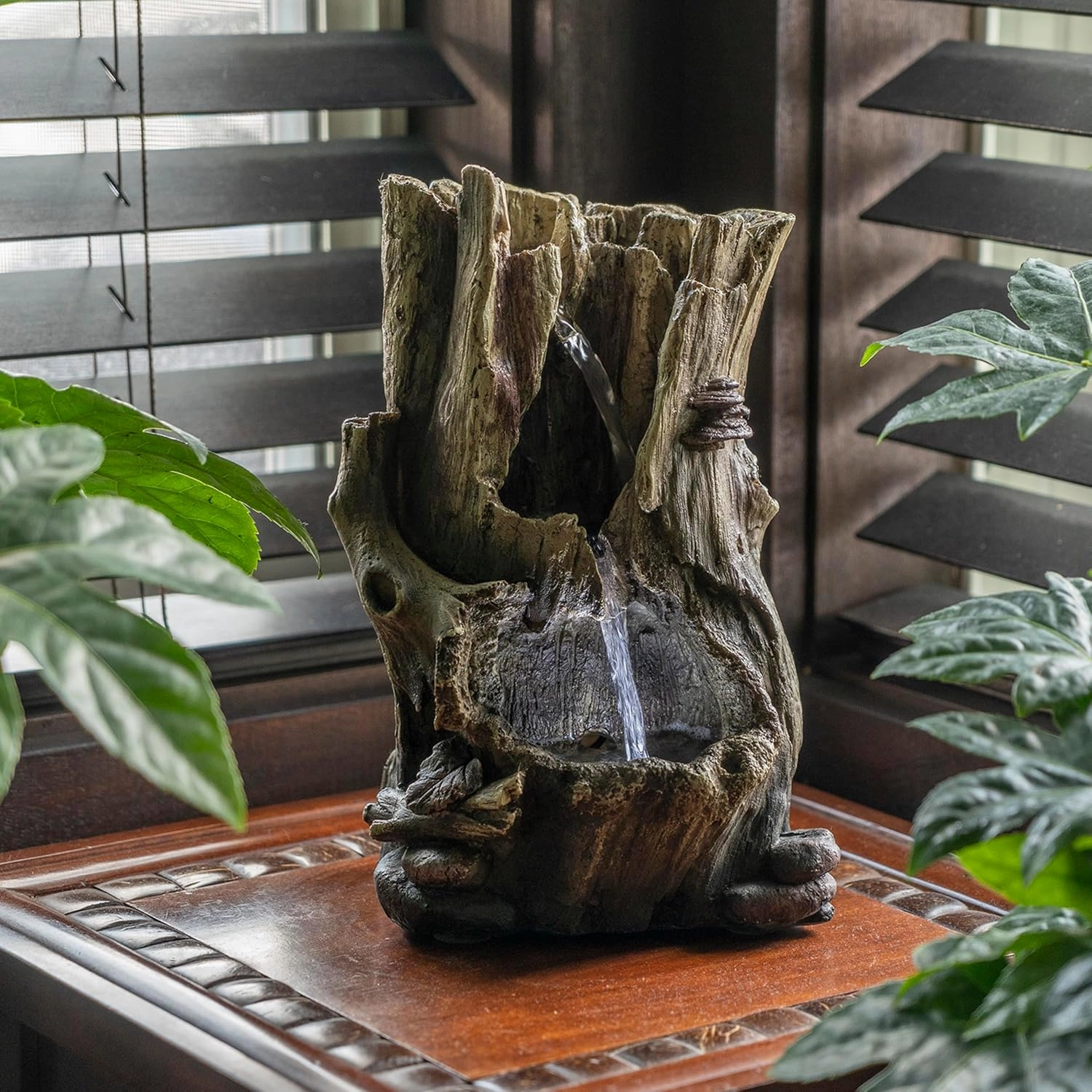 Alpine Corporation WIN326 Indoor Tabletop Light-Up Tiered Rainforest Tree Trunk Water Fountain with LED Lights, 11", Brown
