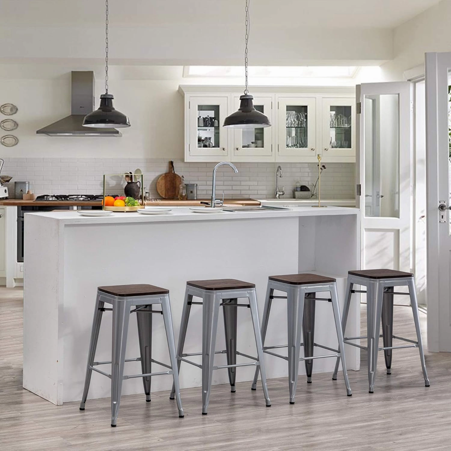 Andeworld Bar Stools Set of 4 Stackable Metal Bar Stools Industrial Counter Height Stools Backless Barstools with Wooden Seats (30 inch, Silver with Wooden Seats)