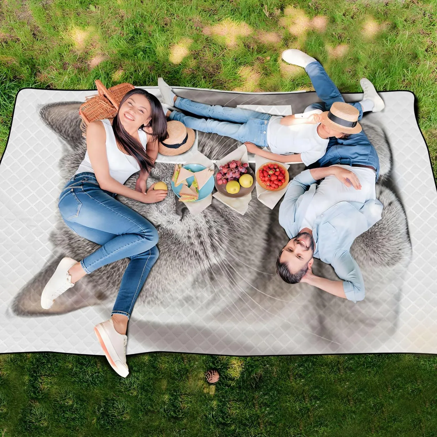 British Shorthair Cat Waterproof Beach Blanket Sandproof, Outdoor Blanket for Grass Picnic Accessories Foldable, 80" x 60"