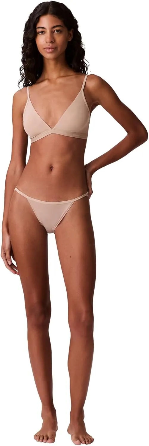 Calvin Klein Women's Form to Body Lightly Lined Triangle Bralette