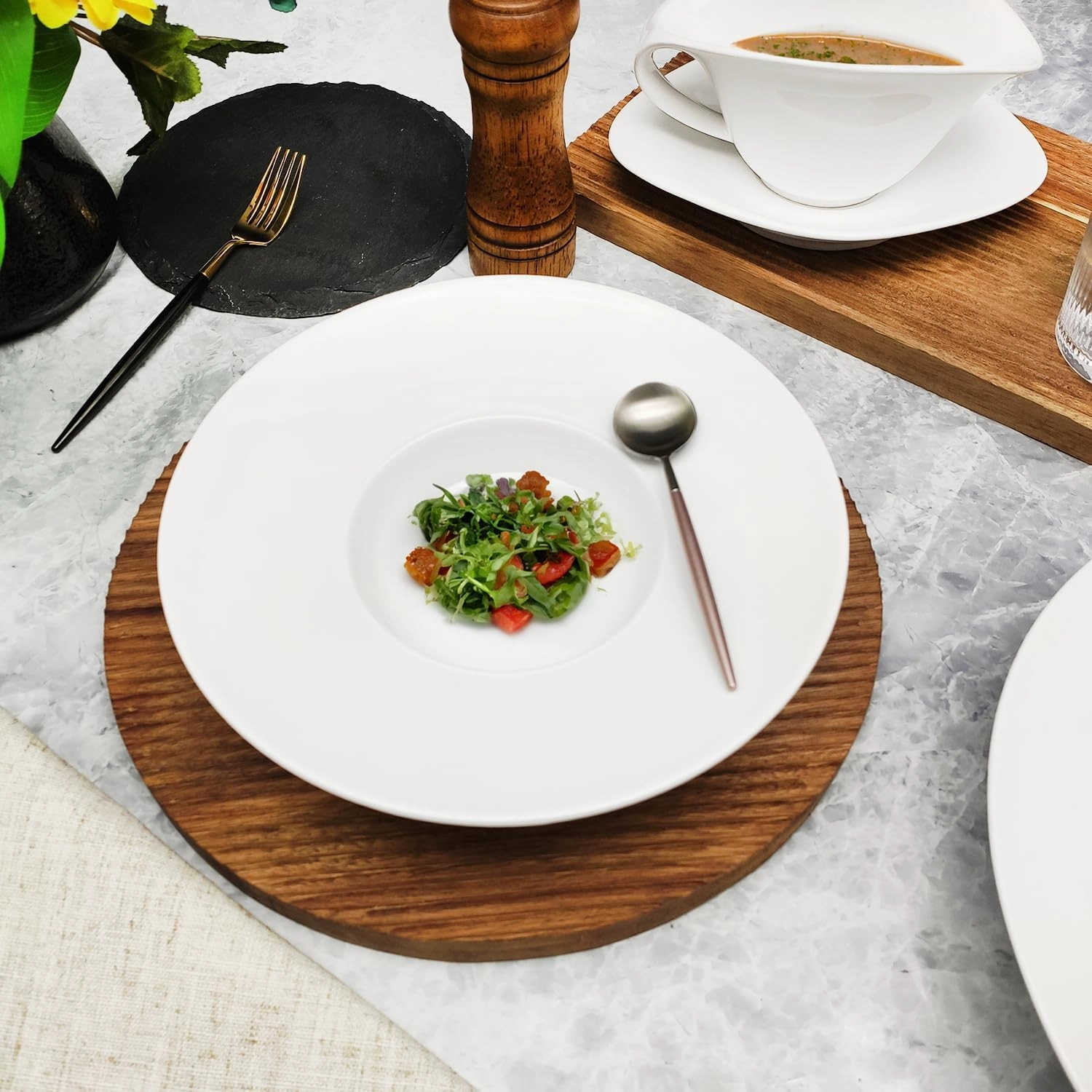 Ceramics Rimmed Soup Bowls 5.1 oz, White 8.5 inch Exquisite small soup plate Set of 4, Pasta plates With Rim is the best choice for hotels, kitchens, fine restaurants and gourmets
