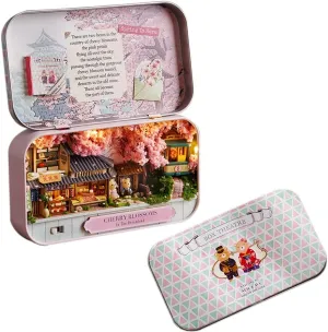DIY Miniature Dollhouse Kit DIY Tinplate Box Miniature Landscape Tinplate Box New Box Theater Dreamland (Cherry Blossoms)