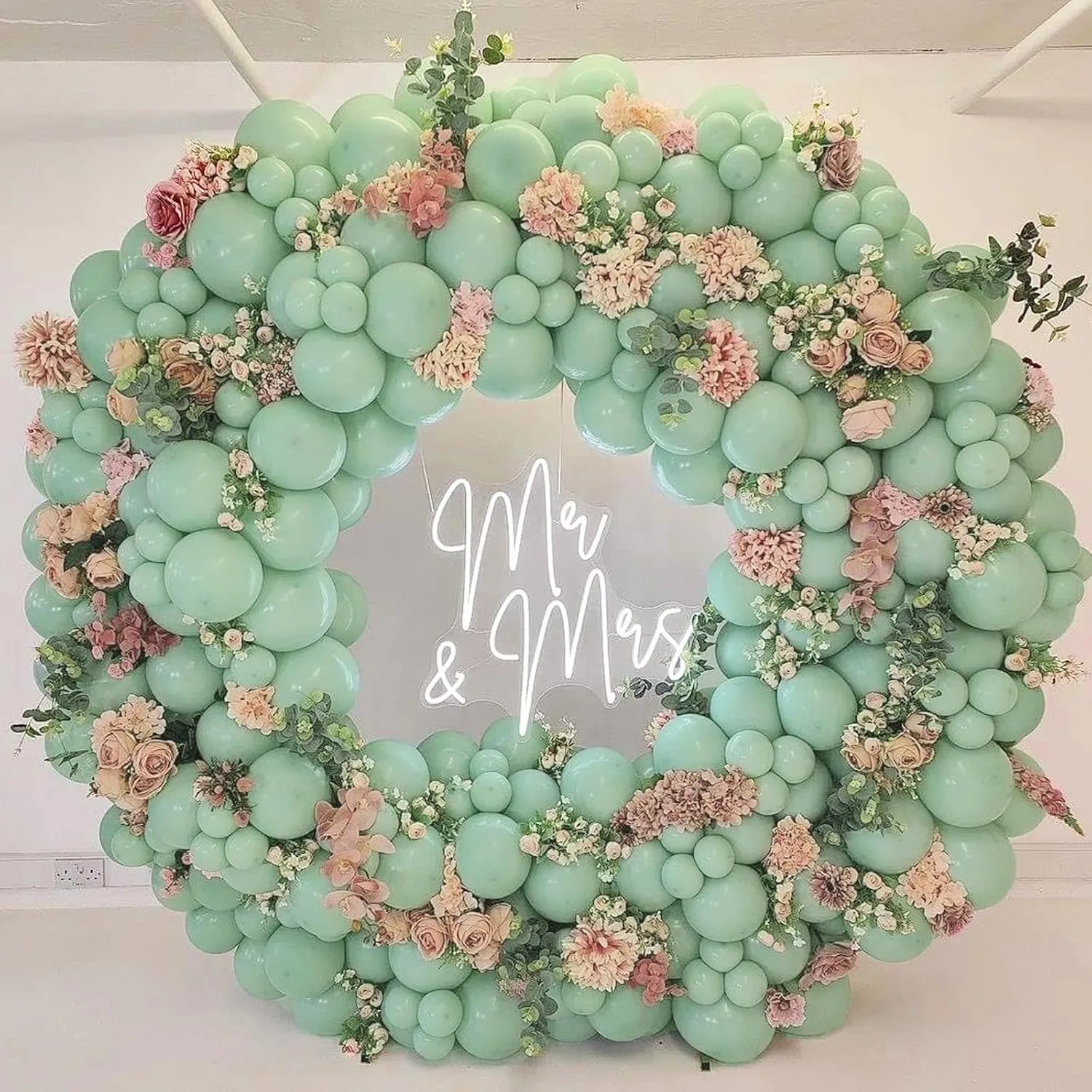 Dusty Green Balloons, Scmdoti Light Green Balloons Different Sizes 18 12 10 5 Inches, Green Balloon Garland Arch for Birthday Baby Shower Graduation Wedding Anniversary Party Decorations(DustyGreen)