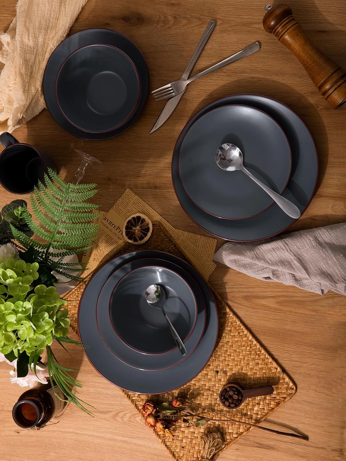 Famiware Venus Ceramic Plates and Bowls Sets, Speckled Dinnerware Dish Sets for 4 (12 Pieces) - Microwave and Dishwasher Safe, Matte Charcoal