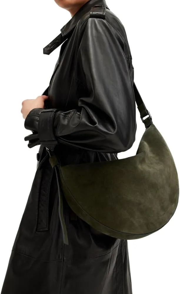 Half Moon Shoulder