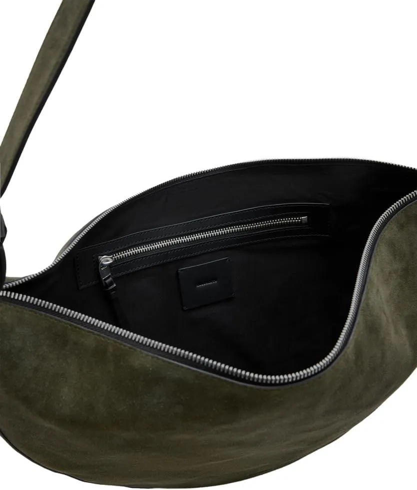 Half Moon Shoulder
