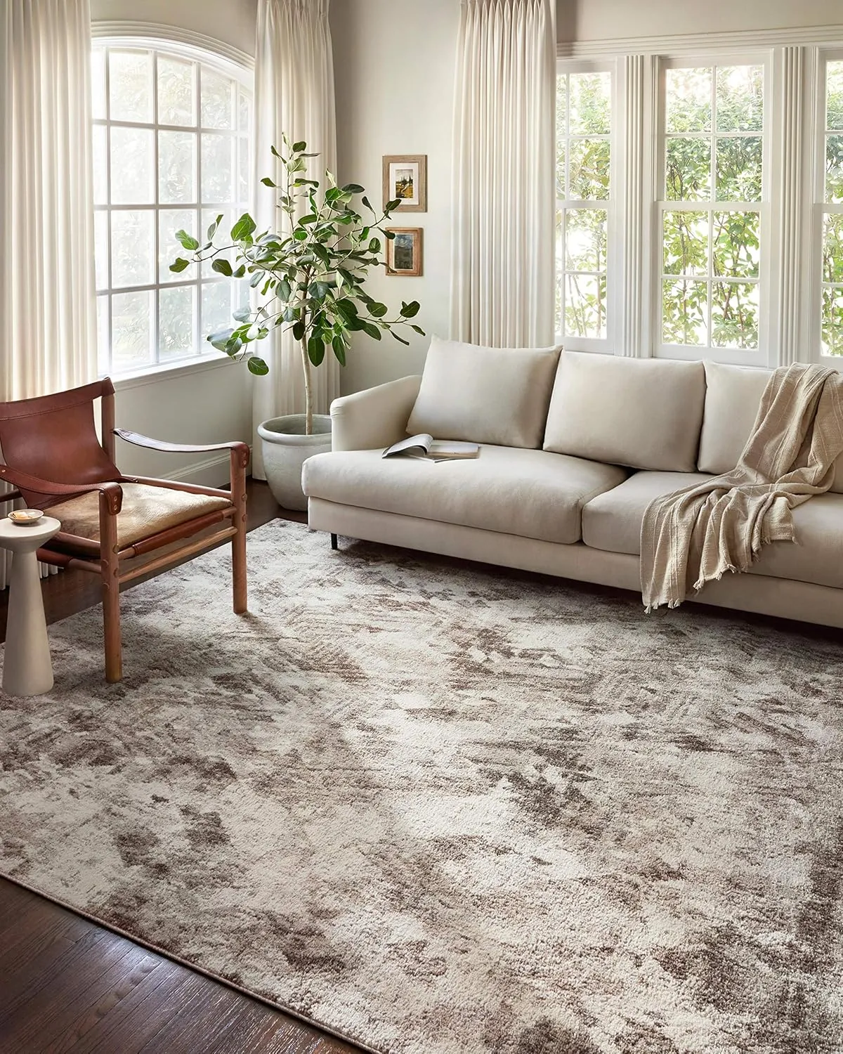 Loloi II Austen Collection AUS-03 Natural/Brown 2'-4" x 10' Runner Rug
