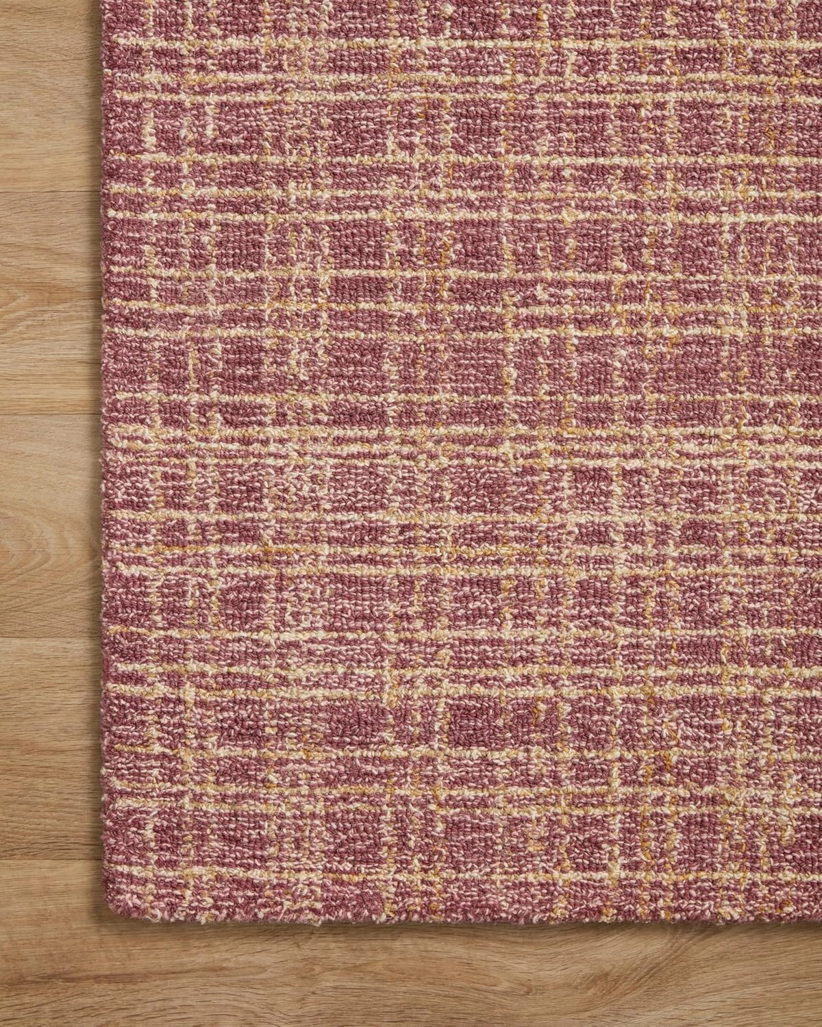 Loloi Chris Loves Julia x Polly Collection POL-03 Berry/Natural 2'-0" x 5'-0" Accent Rug