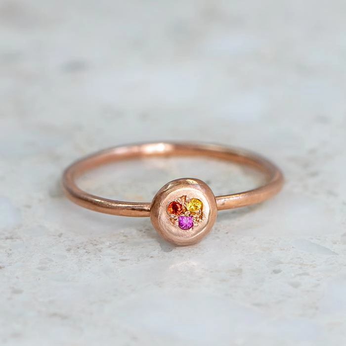 Mini Pebble Ring, Shades Of Sapphires