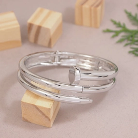 Nail Shape Adjustable Cuff Kada
