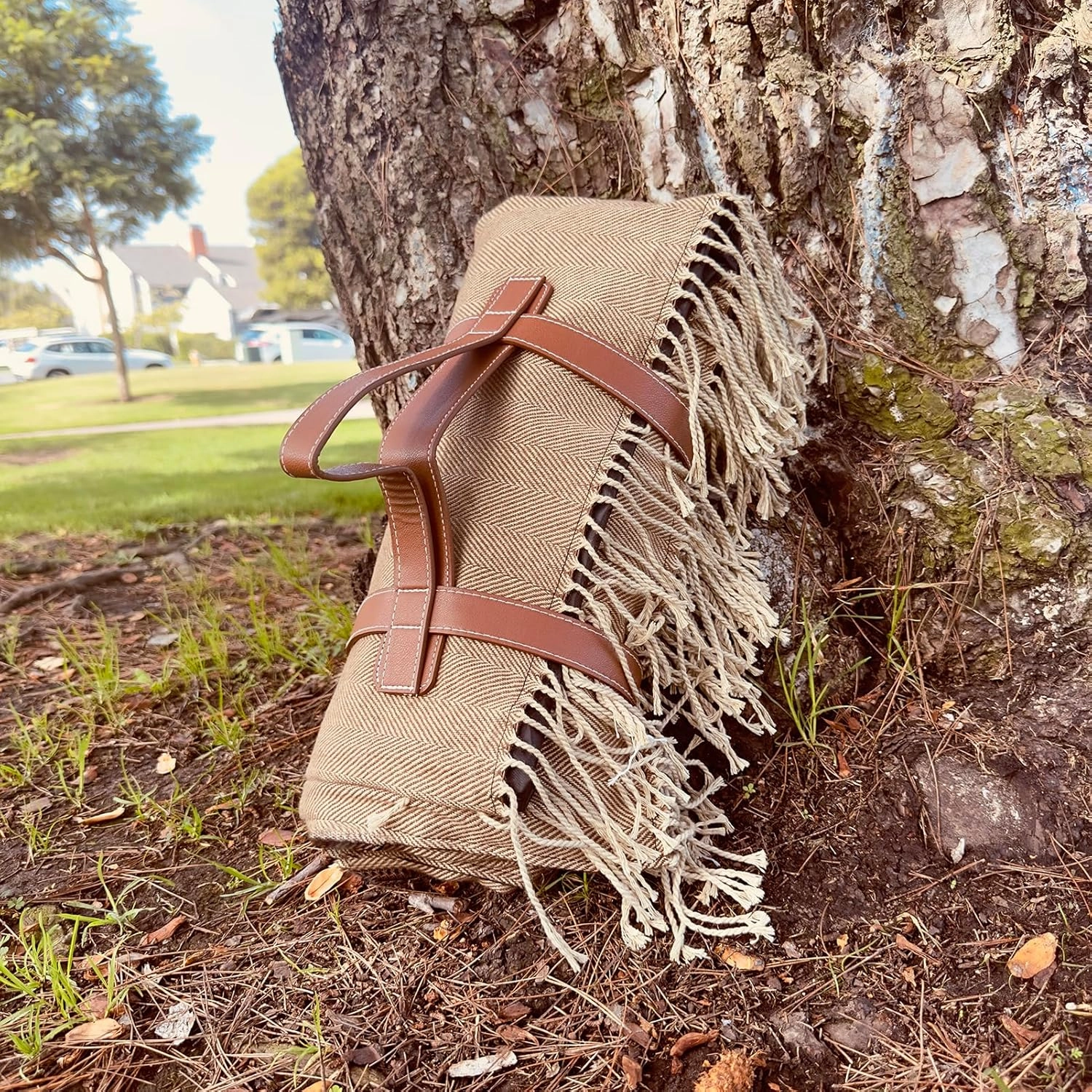 Picnic Blanket Extra Large Waterproof with Strap 59"x79" - Machine Washable Tassels Faux Wool Cashmere for Park, Grass, Camping, Hiking, Concerts (Coffee, 59"X79")