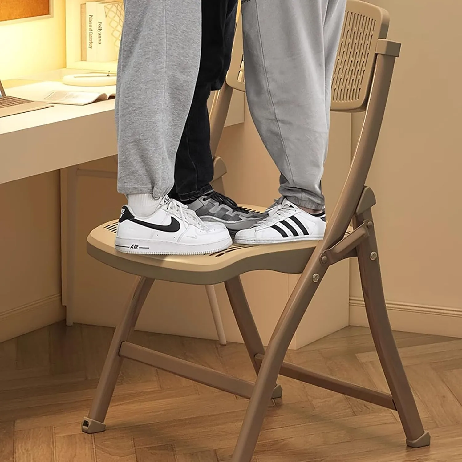 Plastic Stackable Folding Chairs,Stackable Folding Dining Chair Portable Event Chair Comfortable Breathable Mesh Seat Event Chair for Bedroom and Living Room,F,46x54x85cm(18x21x33inch)