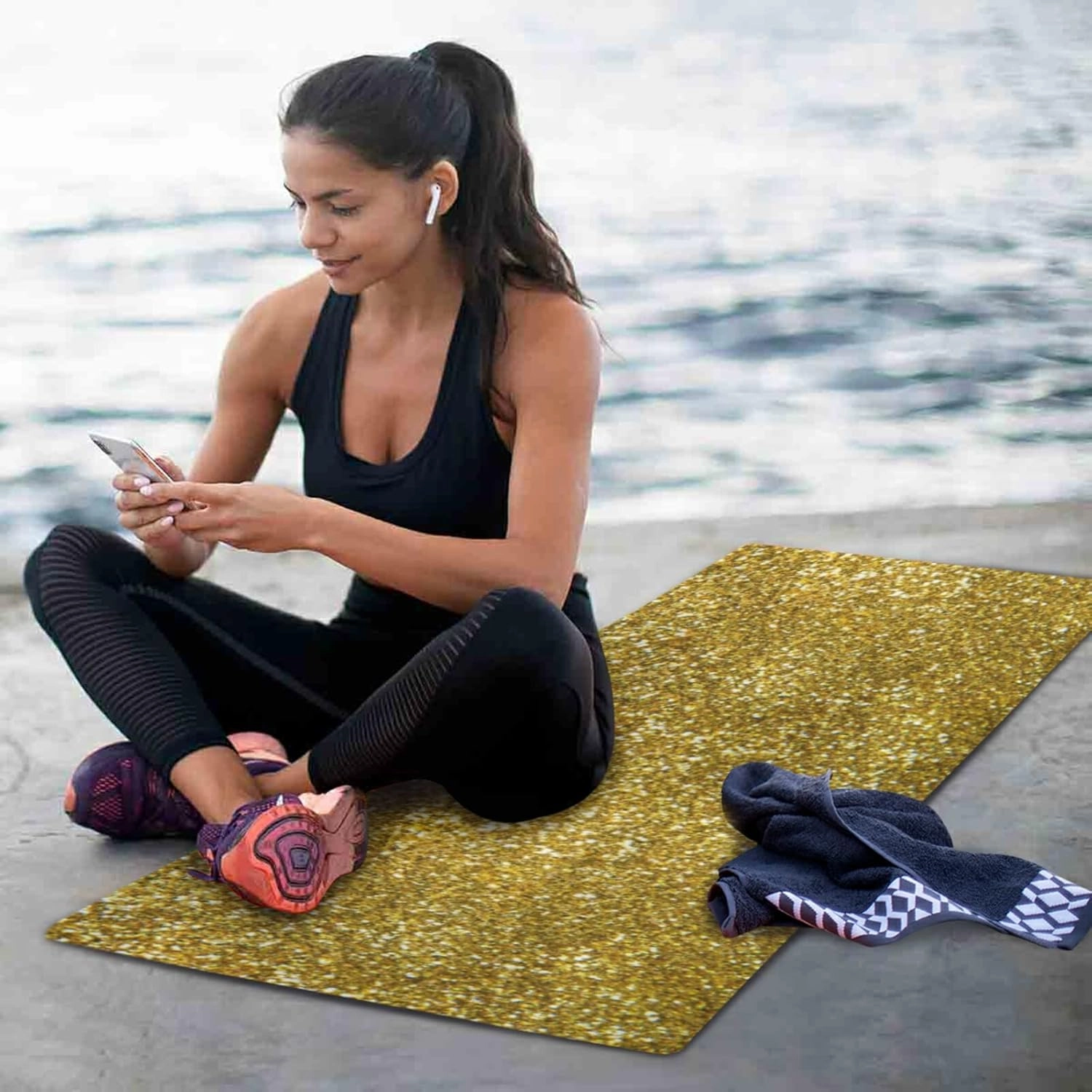 Poeticcity 1 mm Thick Non-Slip Rubber Yoga Mat, Durable Folding Workout Mat, Fitness Safe Mat with Bag for Pilates and Floor Exercises
