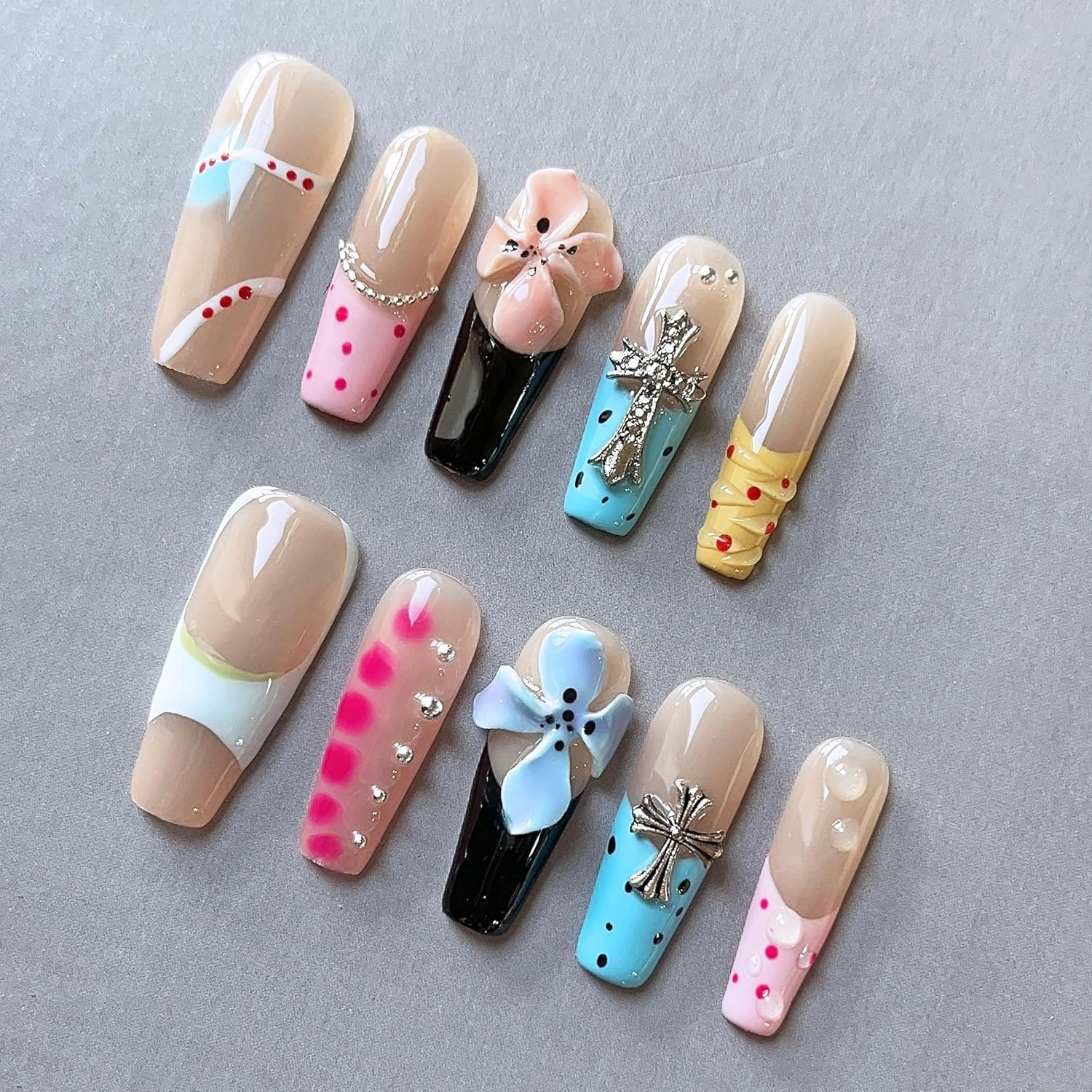 Press On Nails - Luxury Medium Almond 3D False Nails Women Reusable ABS Material Finger Printed Nail Tip French Salon Design Artificial Fingernail S size