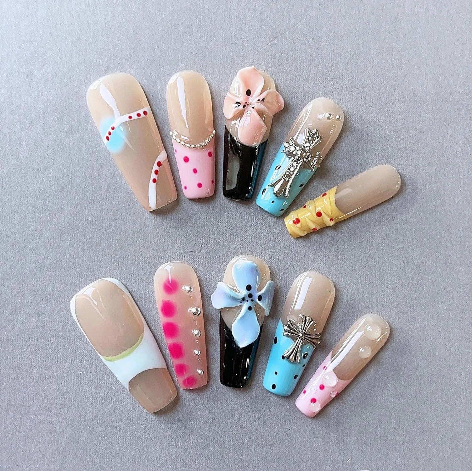 Press On Nails - Luxury Medium Almond 3D False Nails Women Reusable ABS Material Finger Printed Nail Tip French Salon Design Artificial Fingernail S size