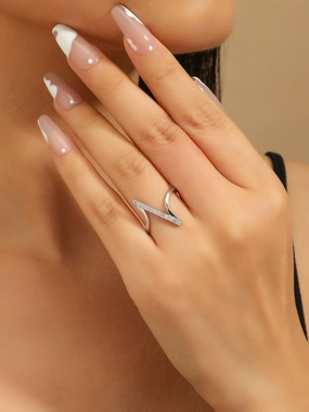 V Shape Design Cubic Zirconia Silver Ring