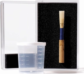 XYW Oboe Reed with Portable Case & Soaker Cup, Medium Soft - Ideal for Beginners, Handmade by Professional Oboist